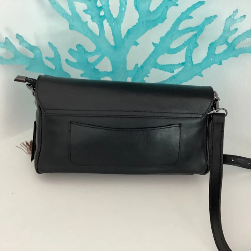 REDUCED HOUSE OF HARLOW 1960 BLACK LEATHER EMBELLISHED CRYSTAL BEE DECOR BAG - Picture 3 of 13